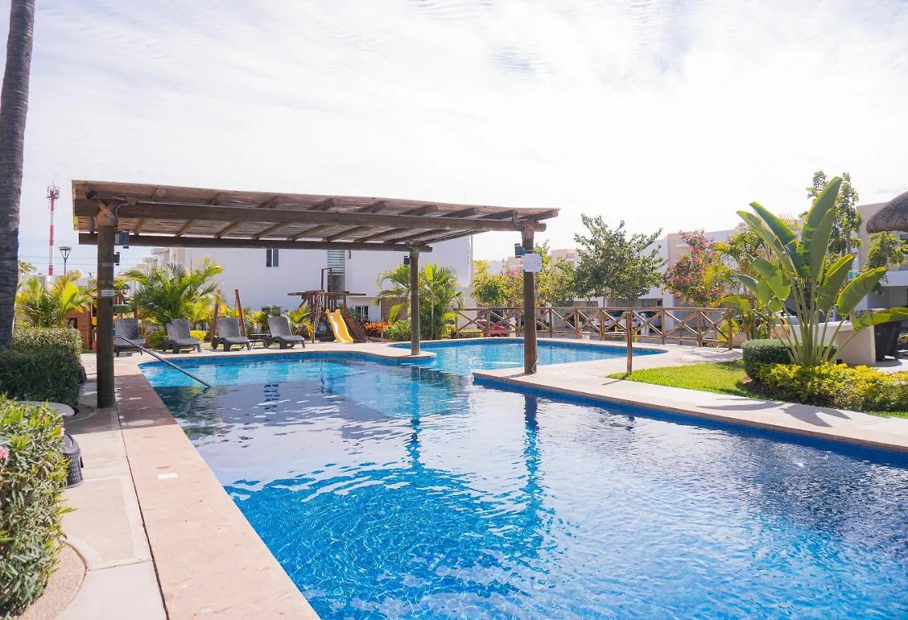 Casa En Privada Frente A La Playa Con Alberca! Villa Mazatlan 0*,  Mexico